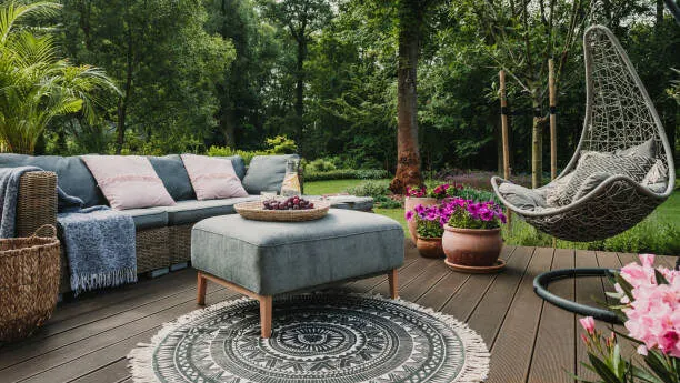 Outdoor Lounge Furniture